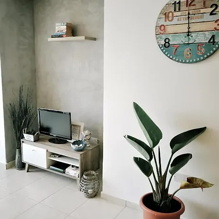 Walnut103 With Pool Paphos