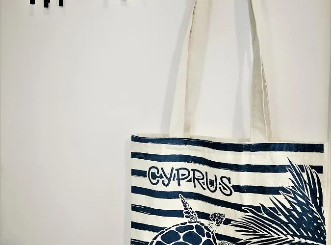 Walnut103 With Pool Apartment *